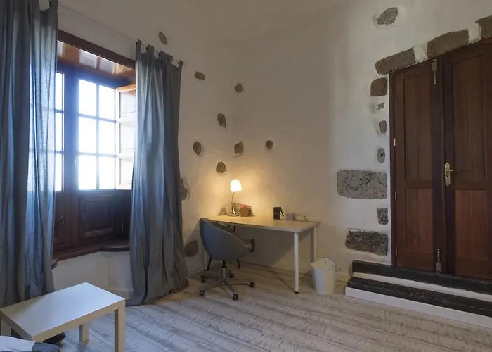 With Amazing Views, Jacuzzi And Private Pool بيت للعطل *