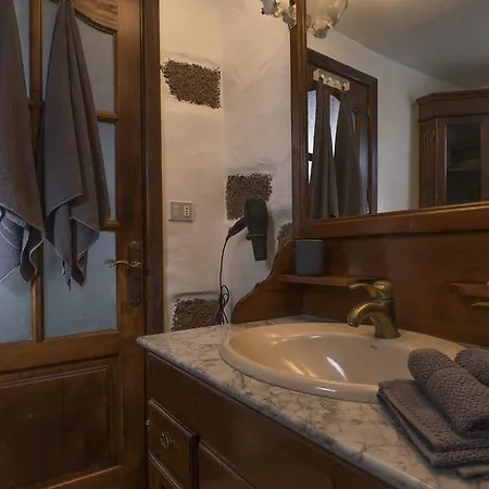 With Amazing Views, Jacuzzi And Private Pool Σπίτι διακοπών