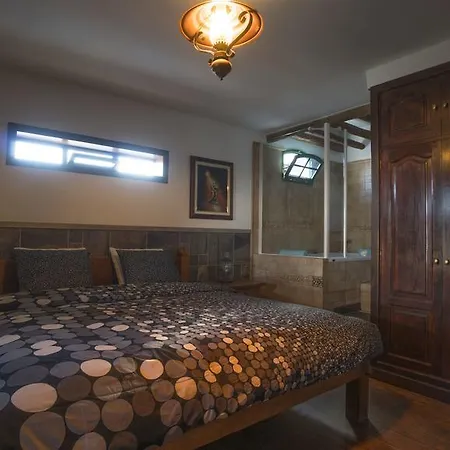 Σπίτι διακοπών With Amazing Views, Jacuzzi And Private Pool San Bartolomé