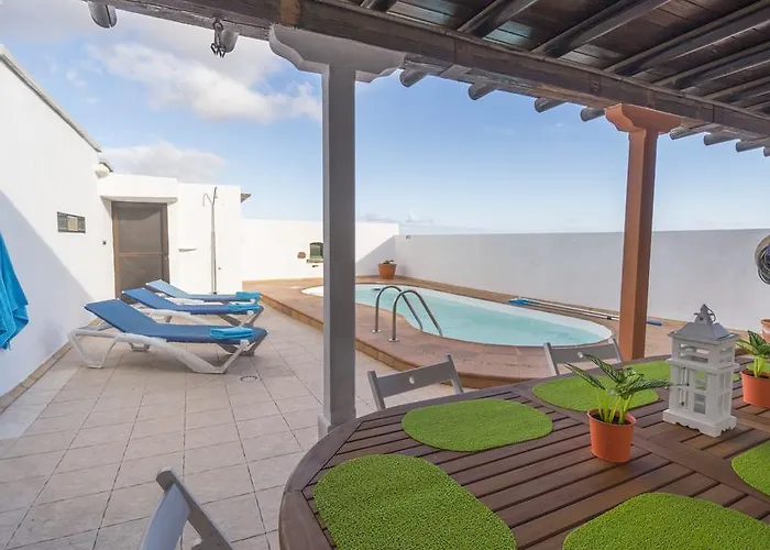 With Amazing Views, Jacuzzi And Private Pool